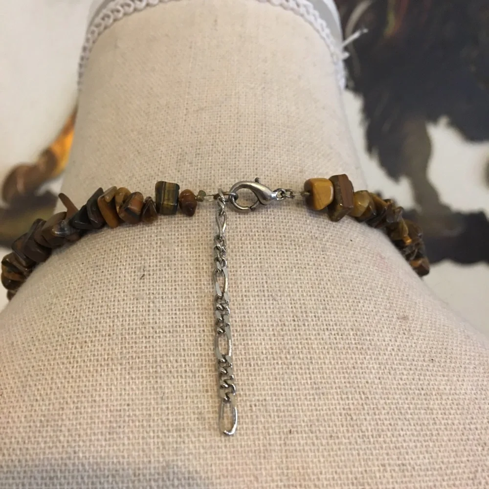 Natural tigers eye bead choker necklace